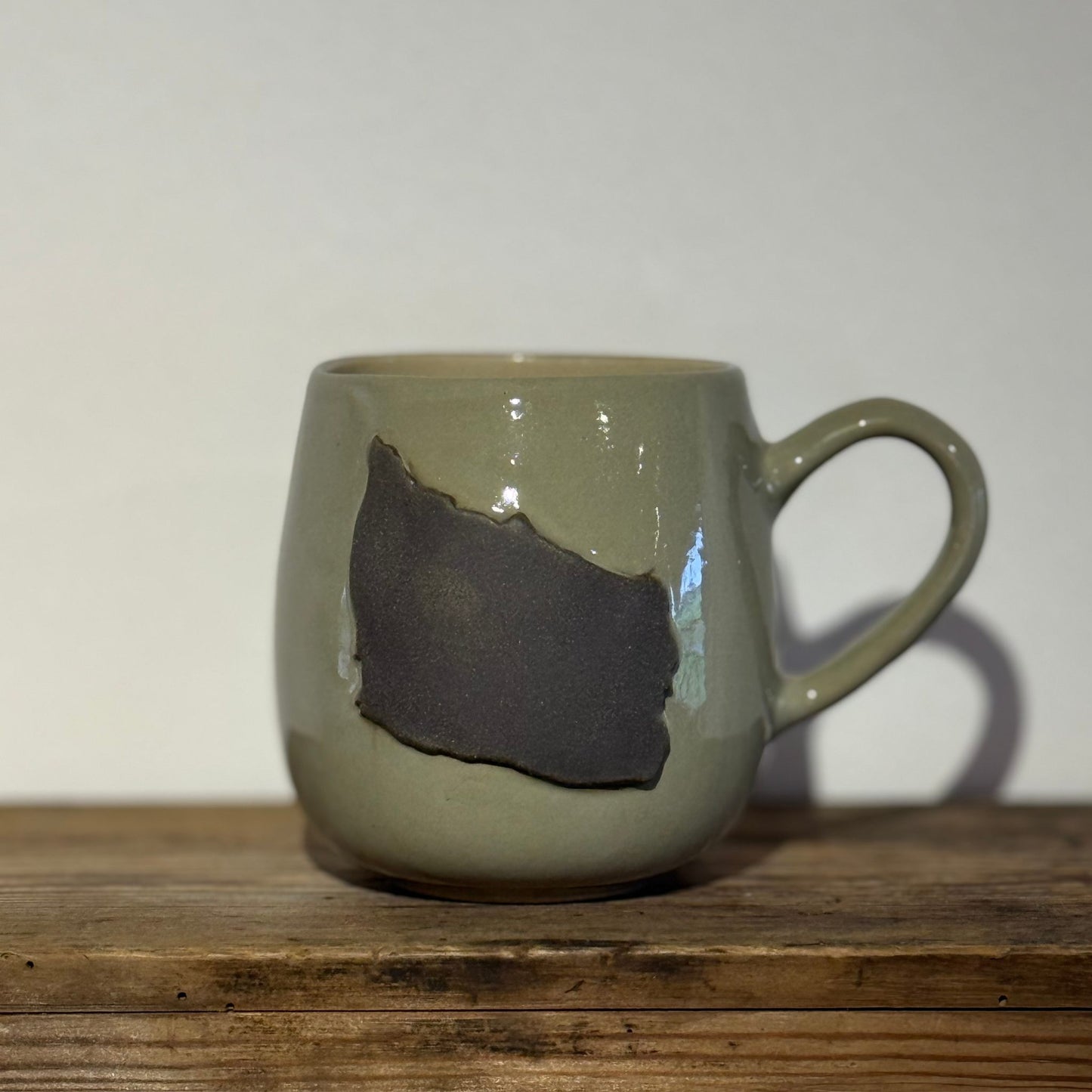 Bornholmerkop - grøn med mørk Bornholm højre vendt hank