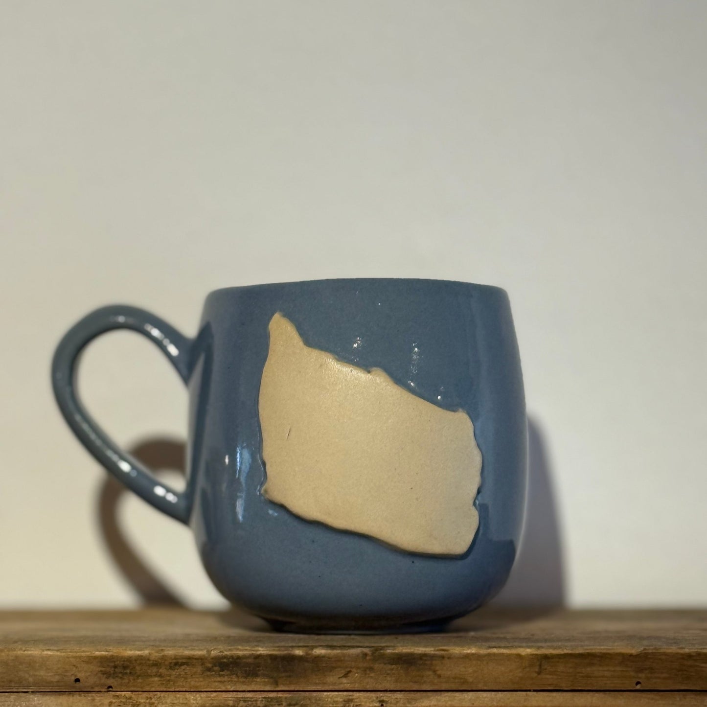 Bornholmerkop - blå med lys Bornholm venstre vendt hank