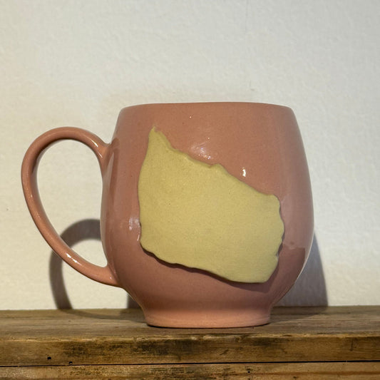 Bornholmerkop - lyserød med natur Bornholm venstre vendt hank