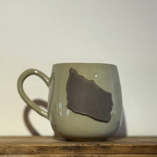 Bornholmerkop -  grøn med mørk Bornholm venstre vendt hank